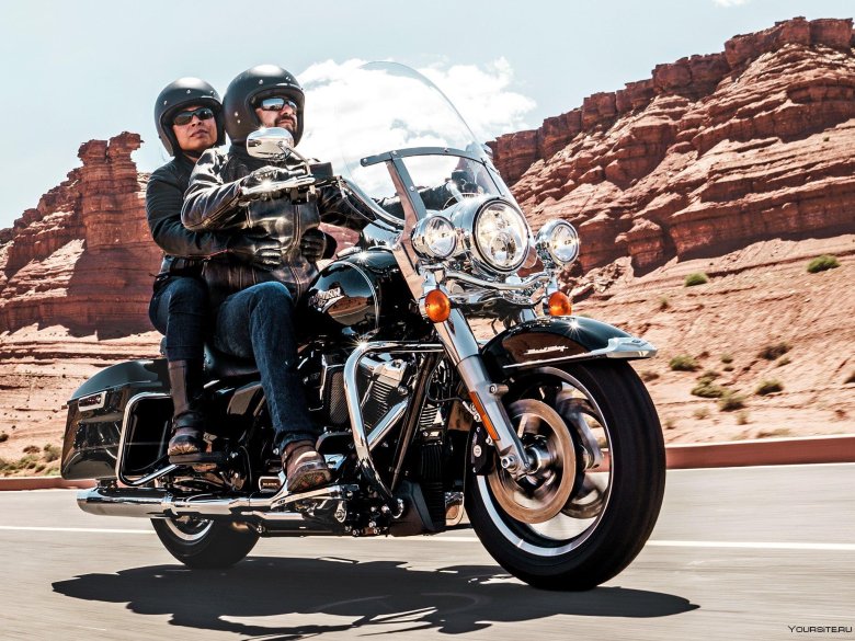 Мотоцикл американский харлей дэвидсон