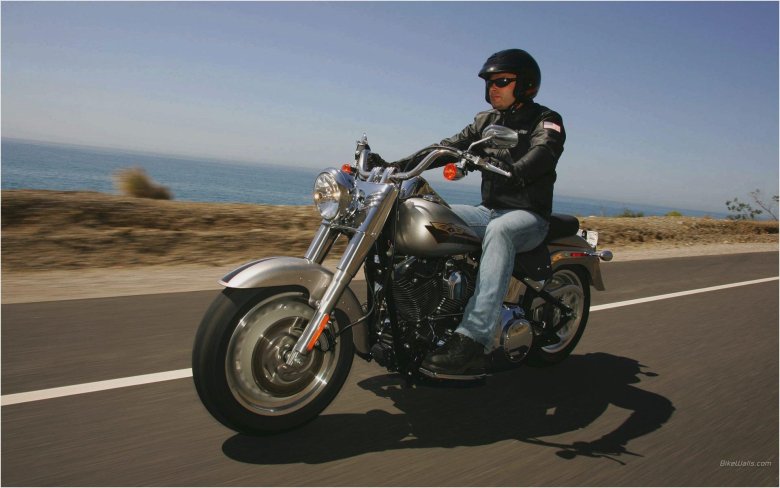 Мотоцикл harley davidson fatboy