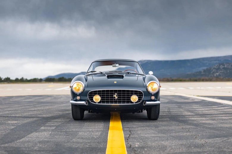 Ferrari 250 gt california spyder
