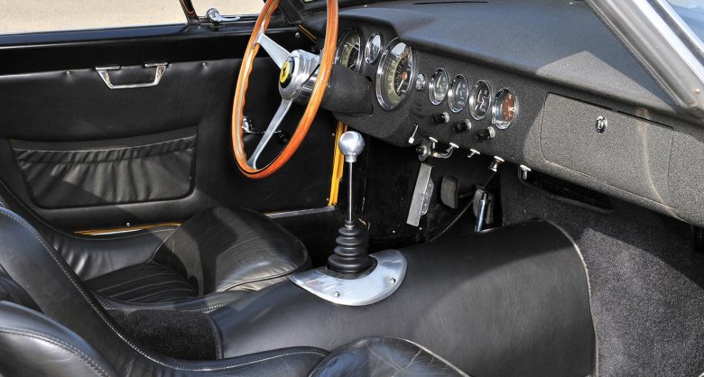 Салон ferrari 250lm
