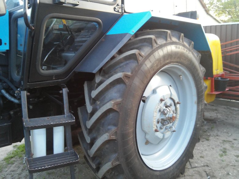 Трактор мтз 82 1