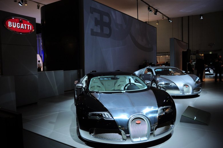 Bugatti 2009 veyron centenaire
