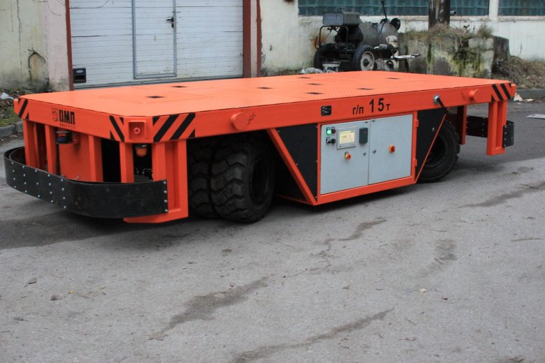 Безрельсовая передаточная тележка