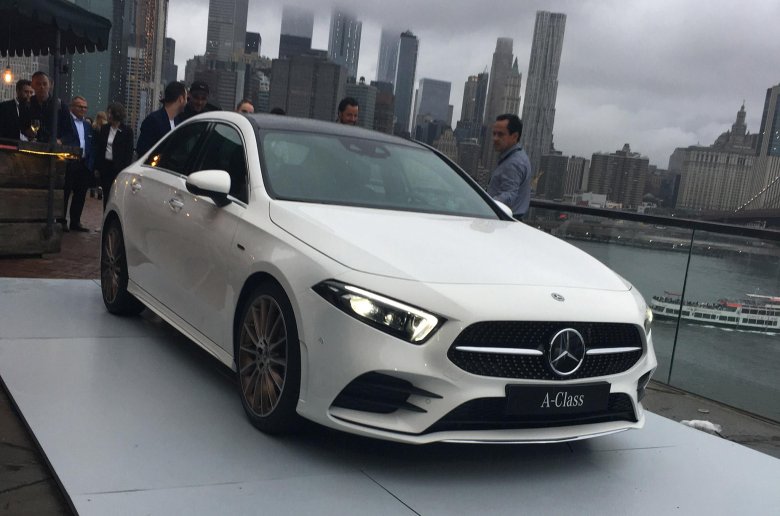 Мерседес-бенц а200 седан 2019