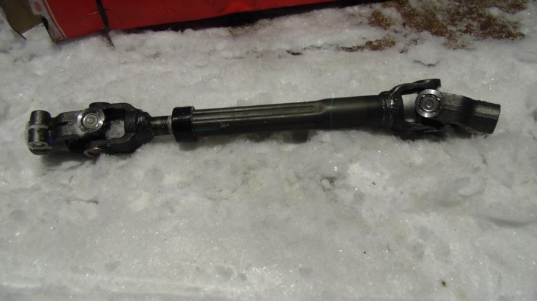 Кардан рулевого вала