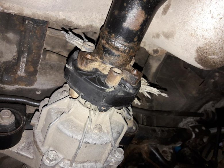 Эластичная муфта kia sportage