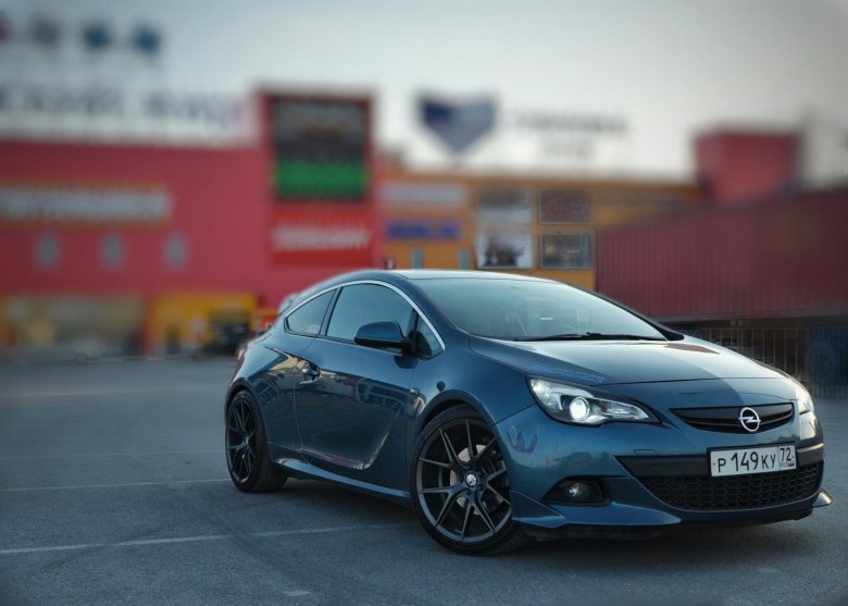 Opel astra j gtc r19