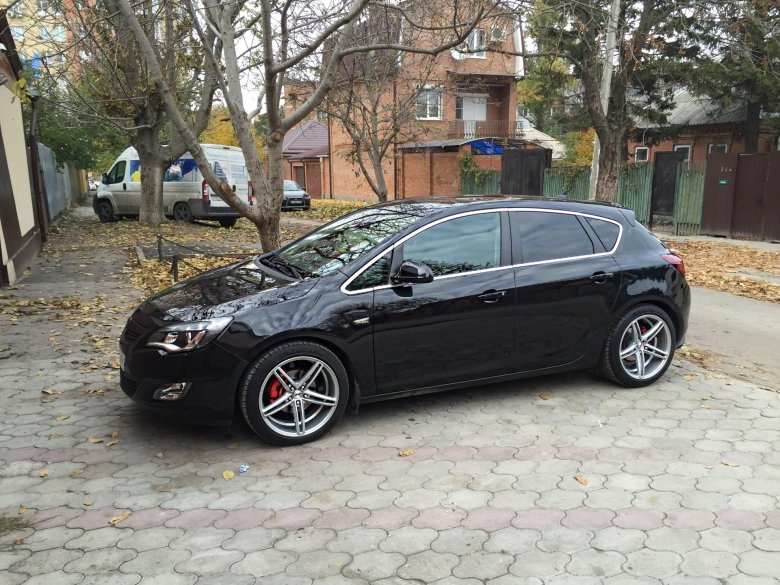 Opel astra j диски r18