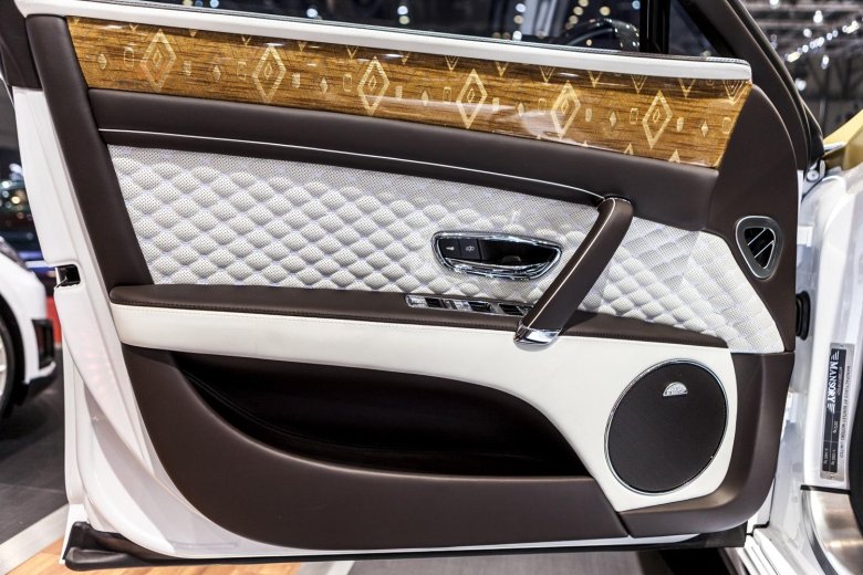 Bentley flying spur 2016 mansory