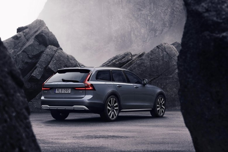Volvo v 90 cross country 2016 2020