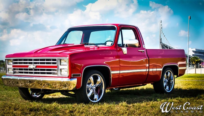 Американский пикап шевроле сильверадо