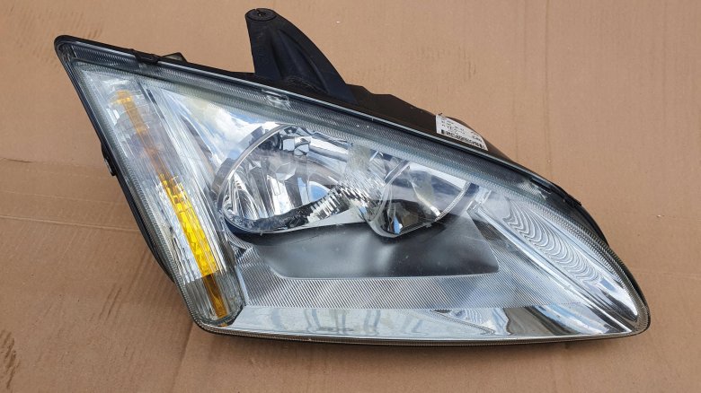 Фара левая ford focus 2