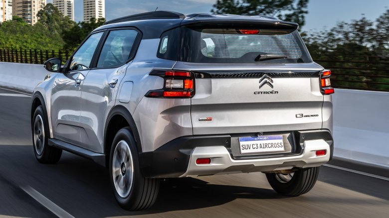 Ситроен с 3 аиркросс