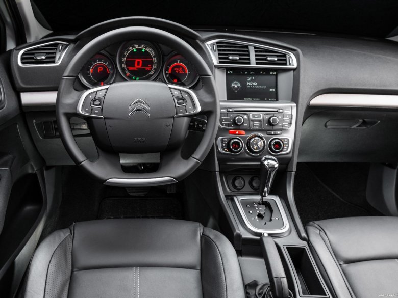 Citroen c4 седан 2013 салон