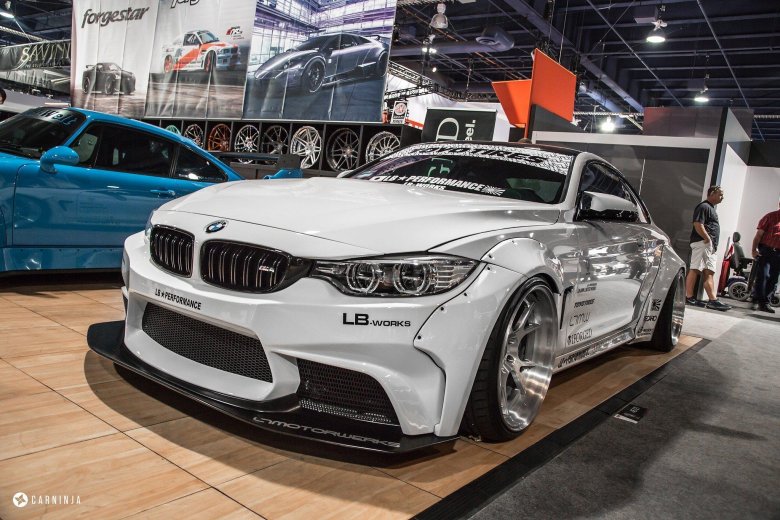 Bmw m 4 liberty walk