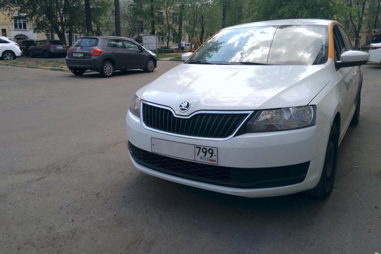 Шкода рапид 2017 белый