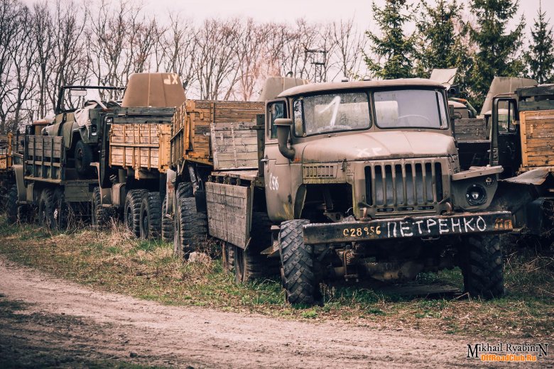 Заброшенные склады военной техники