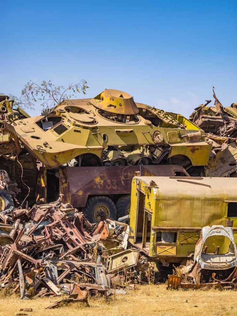 Эритрея кладбище танков