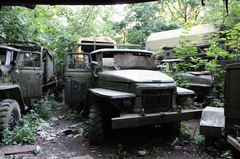 Заброшенная военная техника