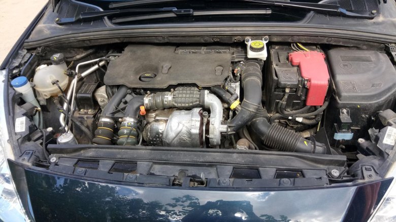 Подкапотное пространство пежо 308