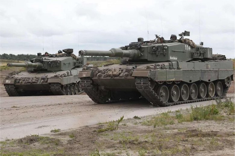 Leopard 2a4 танк