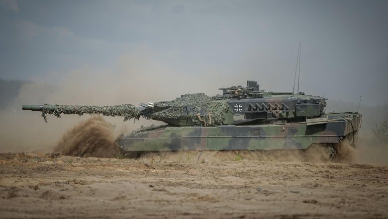 Леопард танк