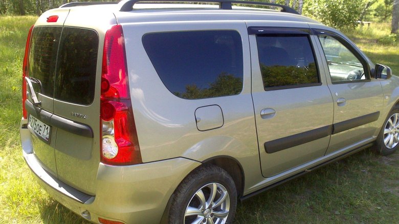 Лада ларгус серая