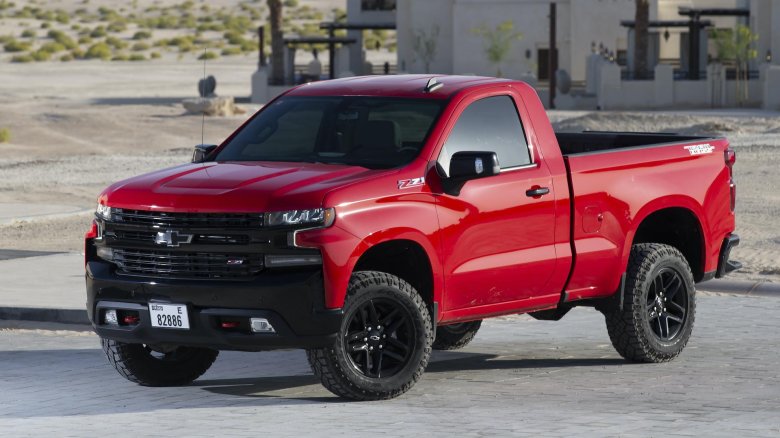 Chevrolet silverado regular cab 2022