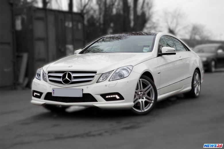 Мерседес бенц е200