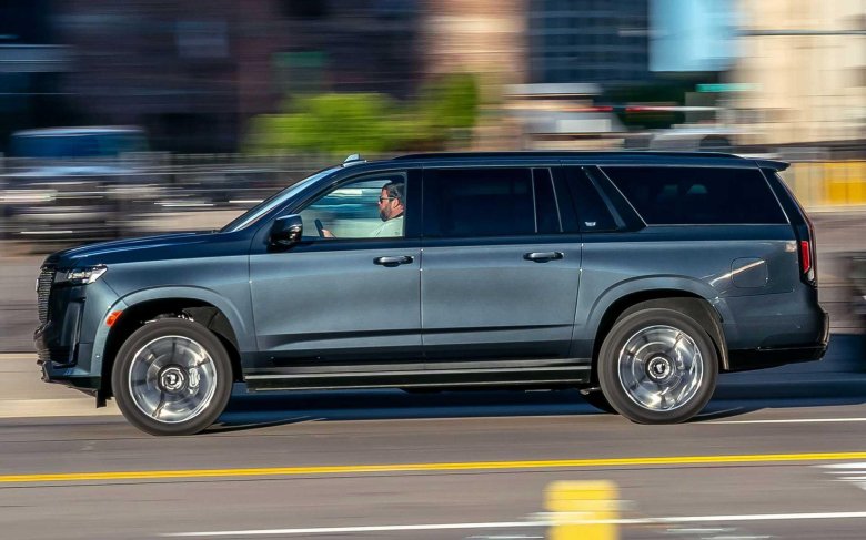 Новый кадиллак эскалейд 2025