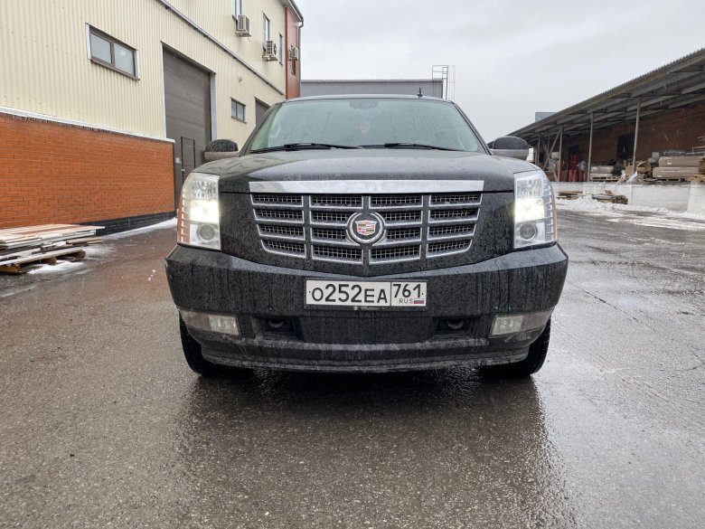 Кадиллак эскалейд 2008