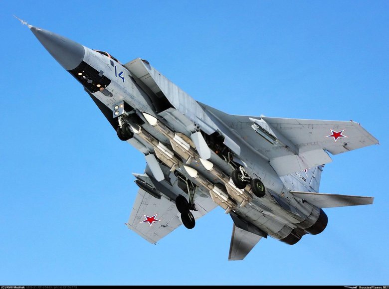 Самолет миг 31