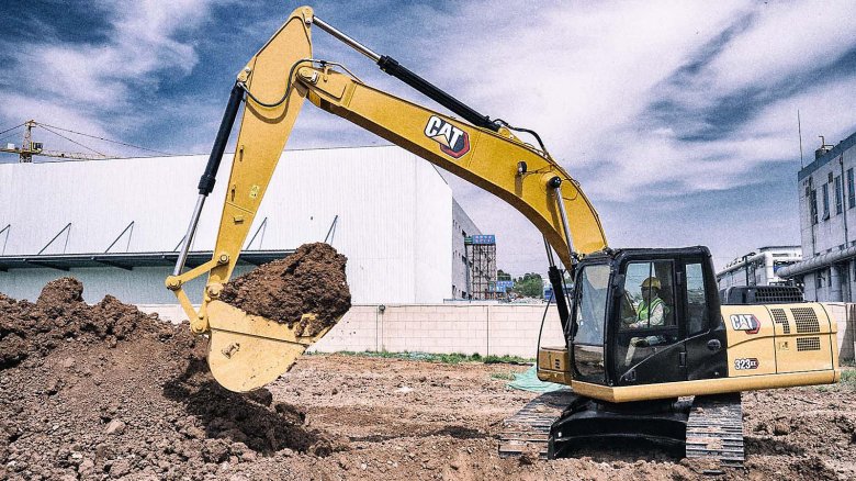 Колесный экскаватор caterpillar m317d2