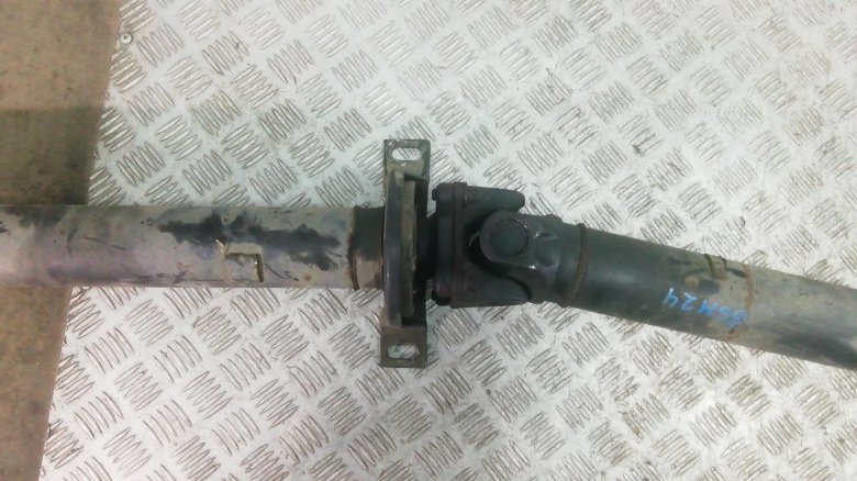 Карданный вал передний