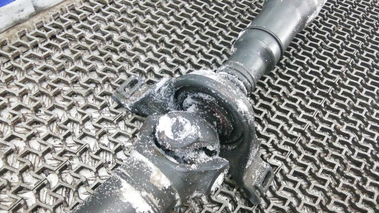 Карданный вал мерседес 222