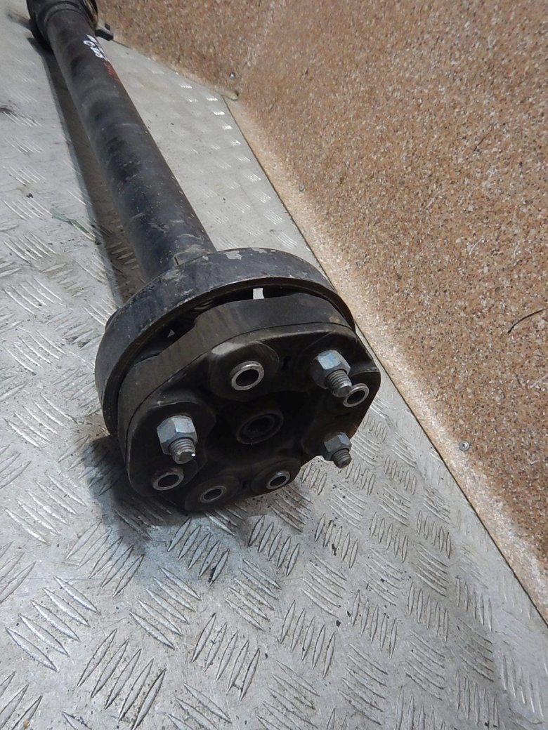 Карданный вал mercedes