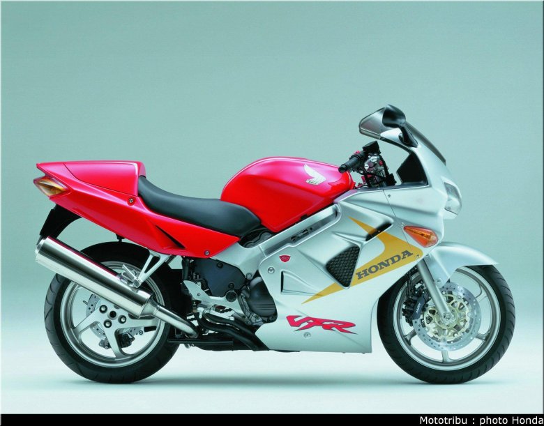 Honda vfr 800 2000