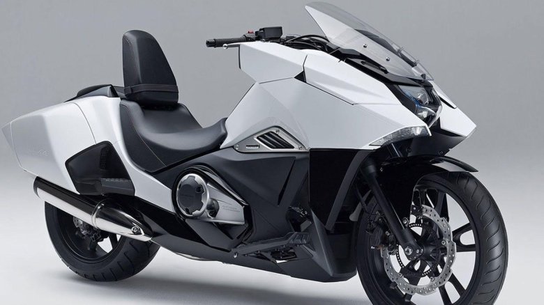 Мотоцикл honda nm4 2015