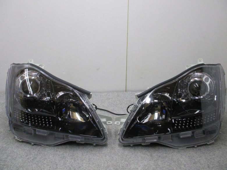 Фара toyota crown grs200