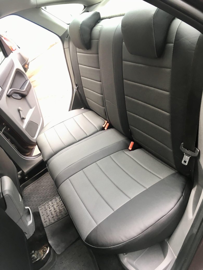 Чехлы форд фокус 2