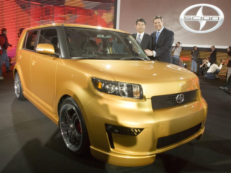2008 scion xb
