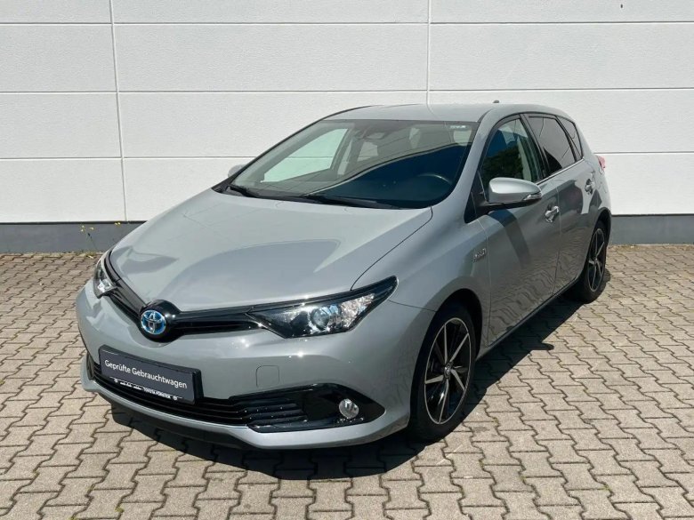 Toyota auris 2012