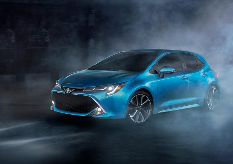 Toyota corolla hatchback 2019