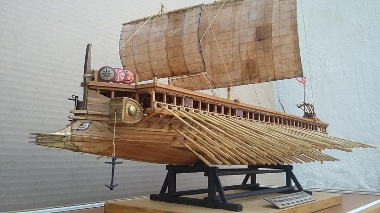 Унирема бирема трирема корабль