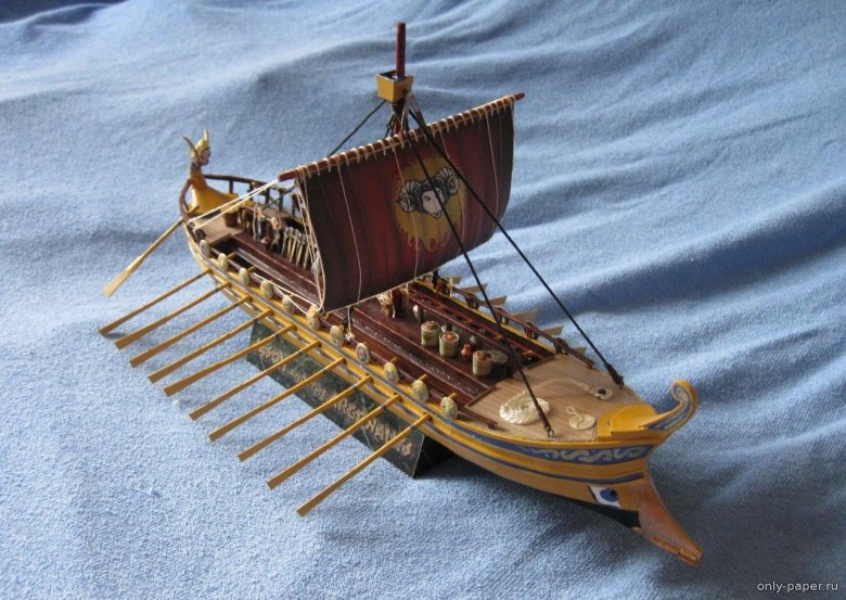 Финикия трирема