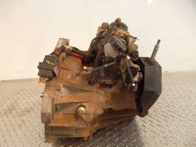 Коробка переключения передач в сборе