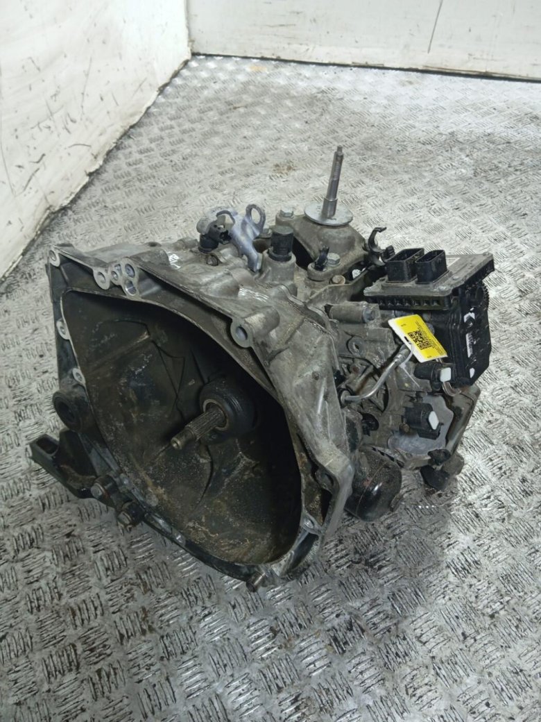 Коробка переключения передач в сборе