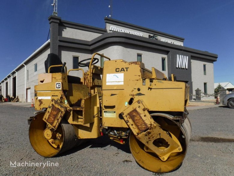 Каток caterpillar cb-534d