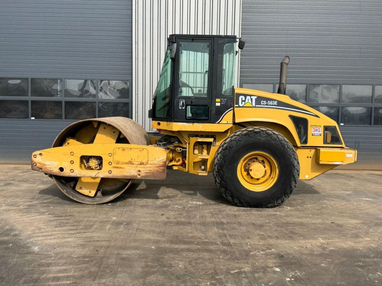 Caterpillar cs-563e