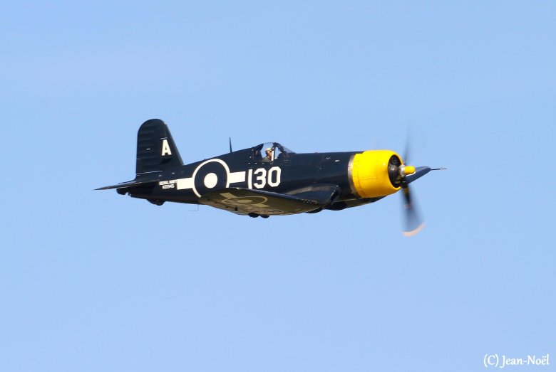 Chance vought f4u corsair